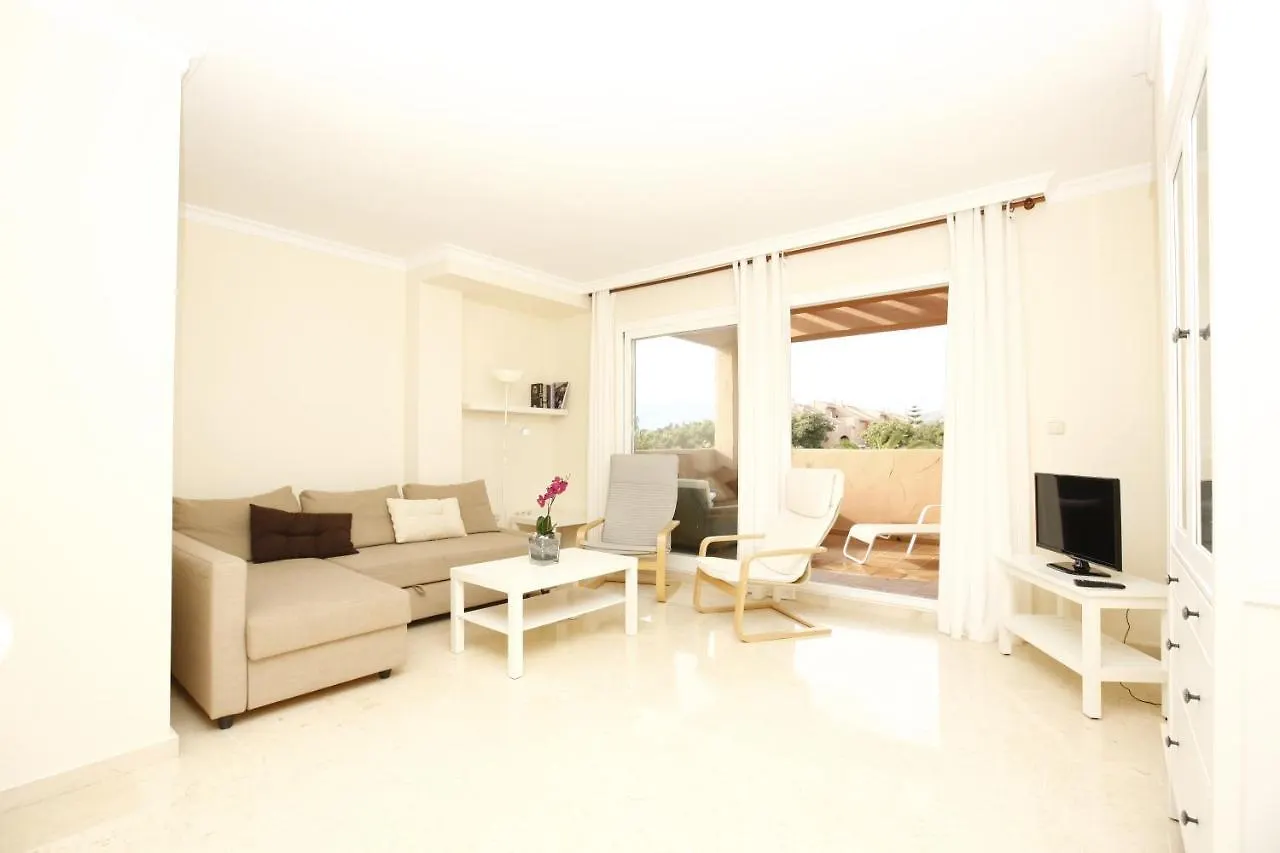 Spacious Sea View Apartment Marbella España